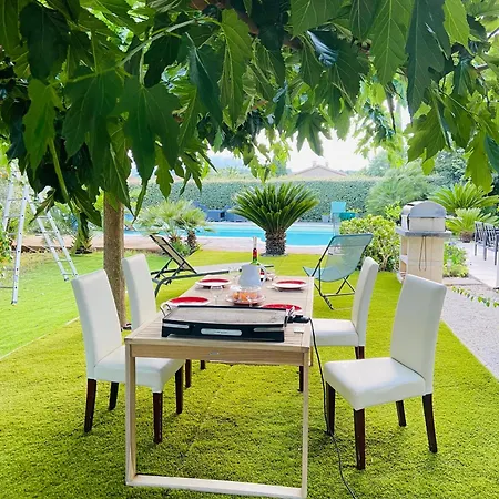 Confort Piscine Et Cote D'azur 6 Personnes Villa